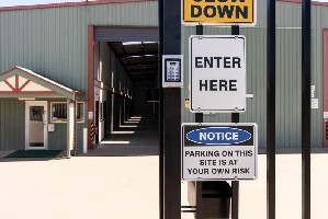 Storage Lord - Lonsdale Photo 2