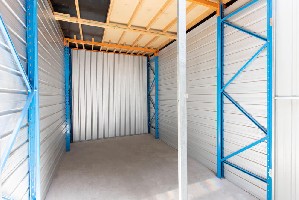 Storage Lord - Lonsdale Photo 3