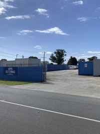 Hippo Self Storage Photo 3