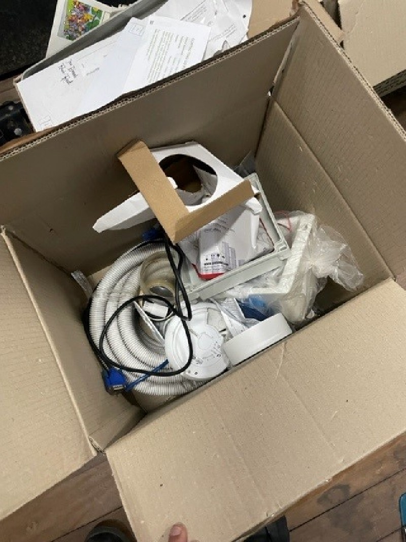 Auction 16976012259586