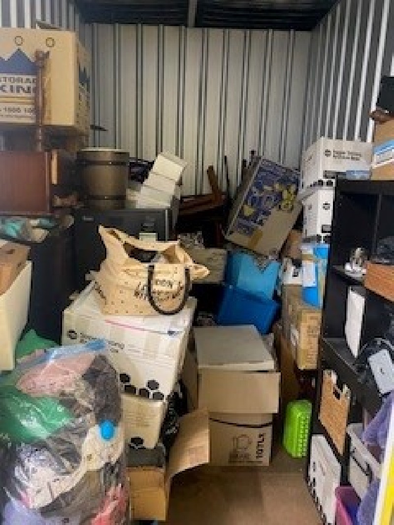 National Storage Auction 17091695769486