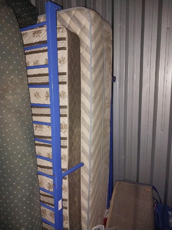 Auction 17120354606157