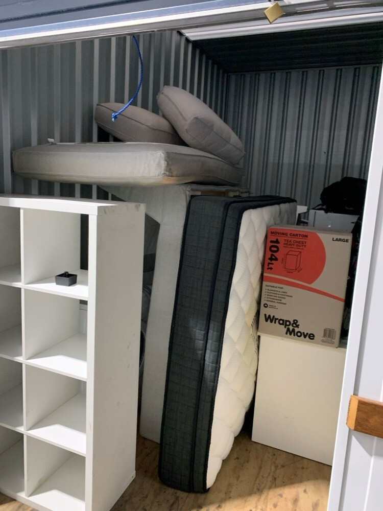 National Storage Auction 17297307817768
