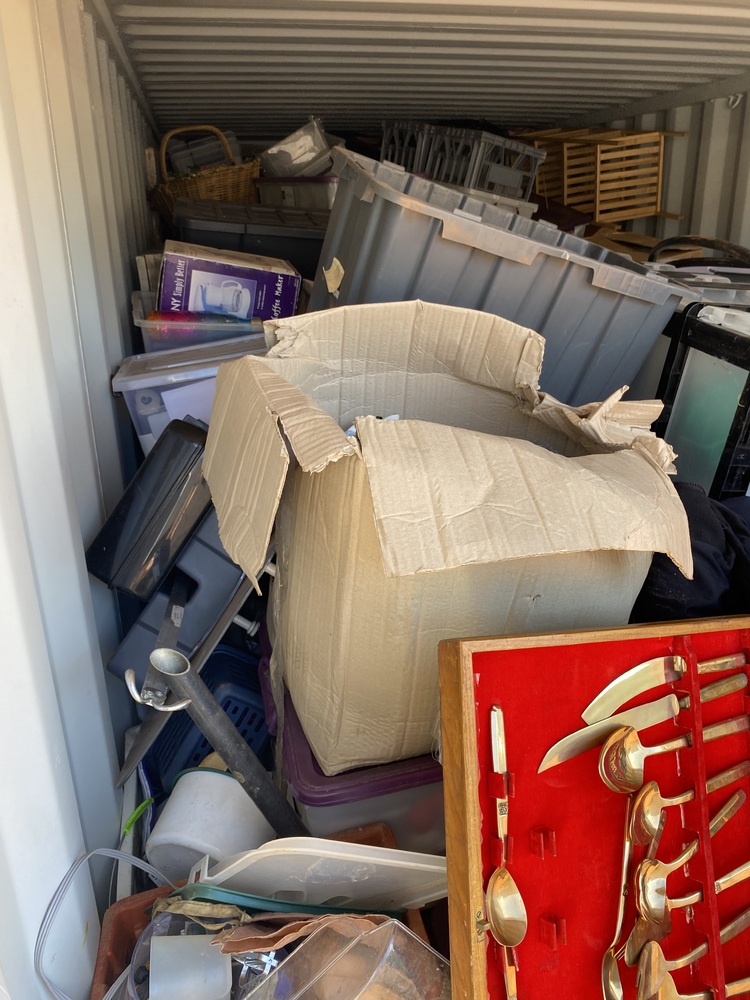 iBidOnStorage.com.au - Auction - 17484078265221