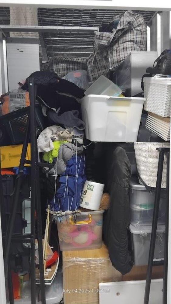 Roomia Self Storage St Marys Storage auction IB-3603