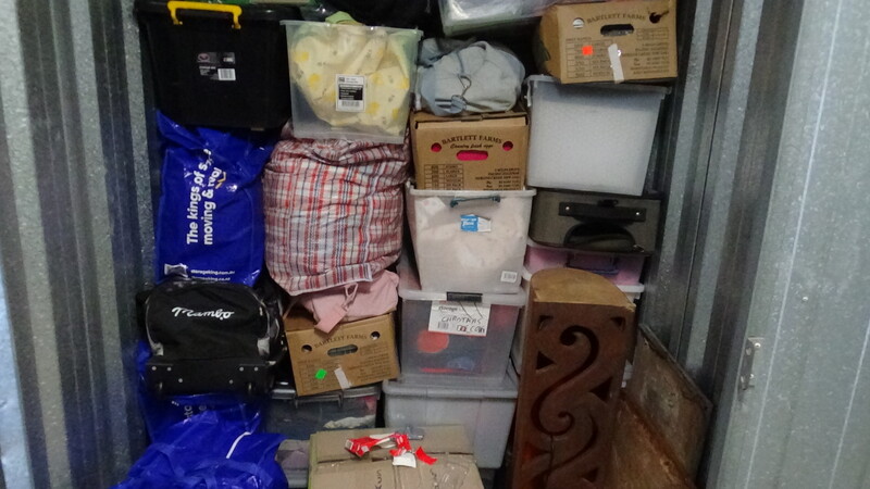 Storage King Kunda Park Storage auction IB-7265