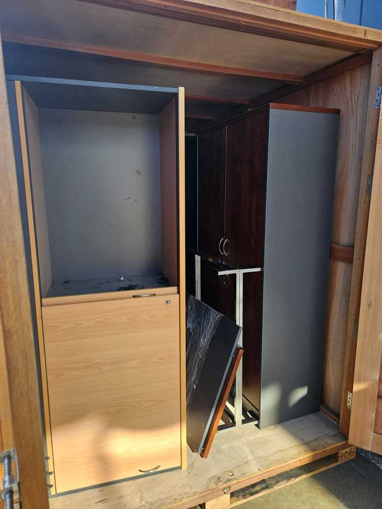 Topbox Storage Carrum Downs Storage auction IB-7005