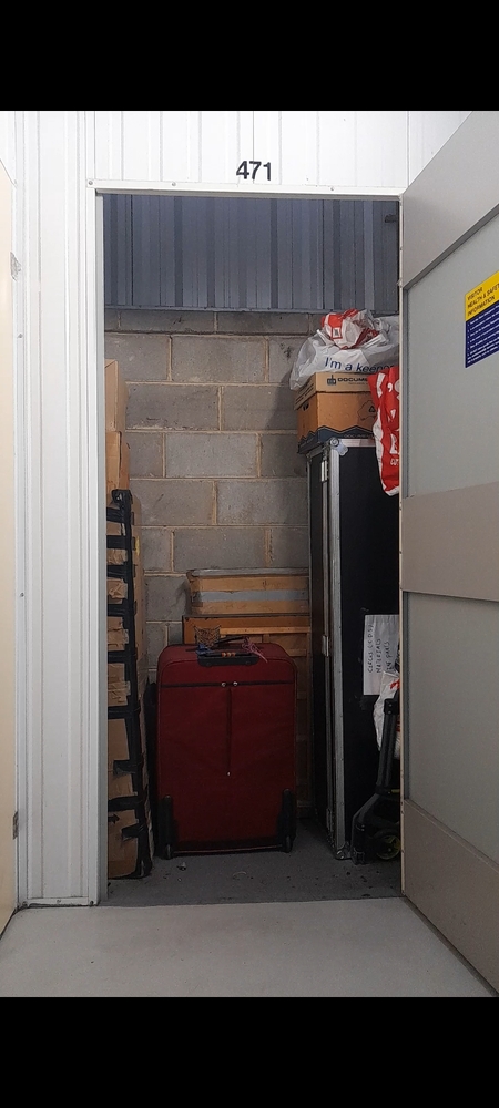Storage King Burwood Bid on Storage Unit auction IB-9504