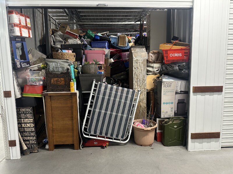 National Storage Campbelltown Bid on Storage Unit auction IB-5833