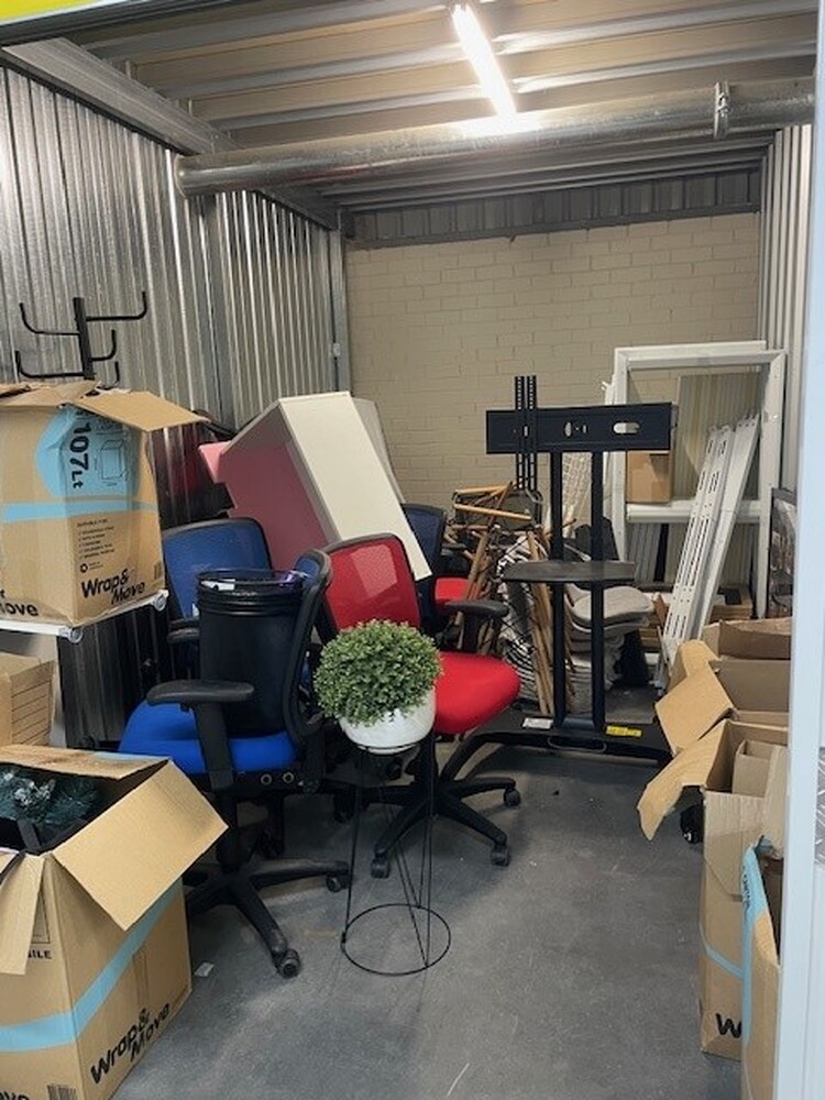 Wilson Storage Bay Rd Sandringham  Abandoned Storage Auctions auction IB-3564