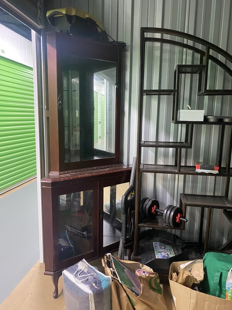 Loxon Storage Morayfield Storage Facility Unit auction IB-7126