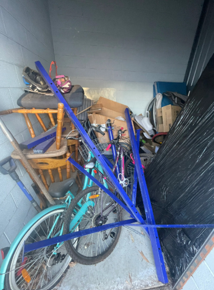 StoreLocal Narre Warren Storage auction IB-8094