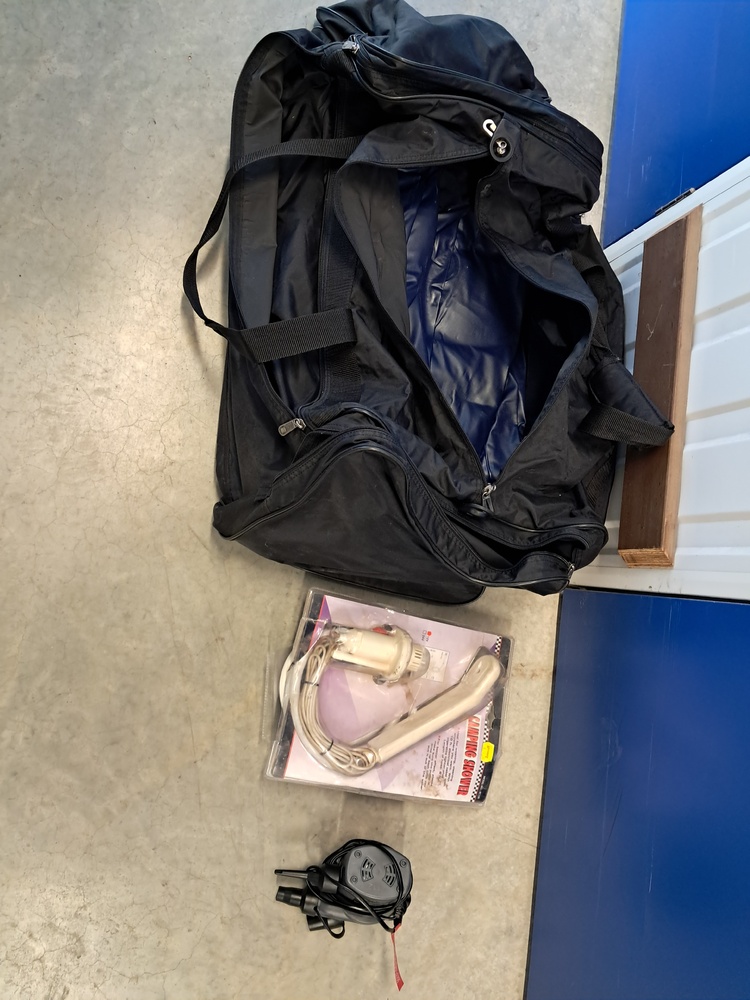 Storage King St Marys Storage Facility Auctions auction IB-6766