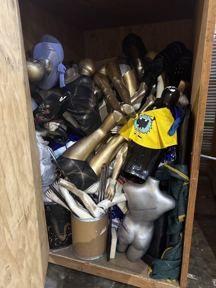 SuperEasy Storage Rosebery Storage auction IB-6164