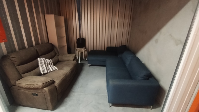 Kennards Self Storage Yarrabilba Storage auction IB-7851