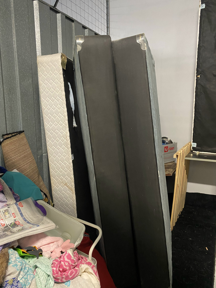 Big Box Self Storage Labrador Storage auction IB-6780
