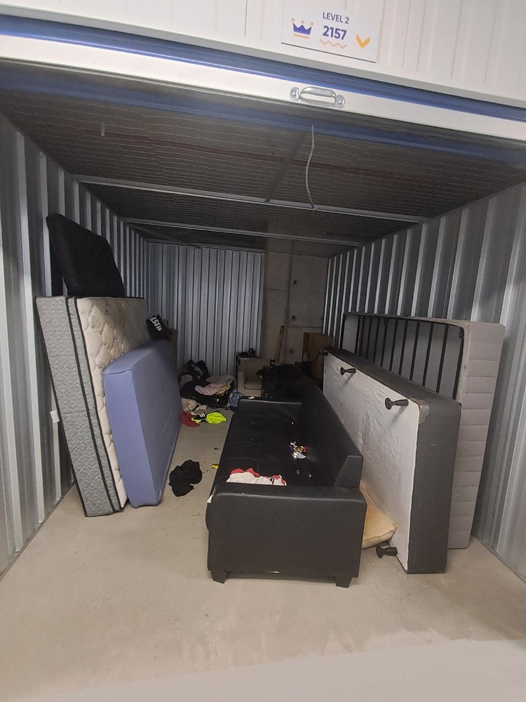 Storage King Granville Storage auction IB-2816
