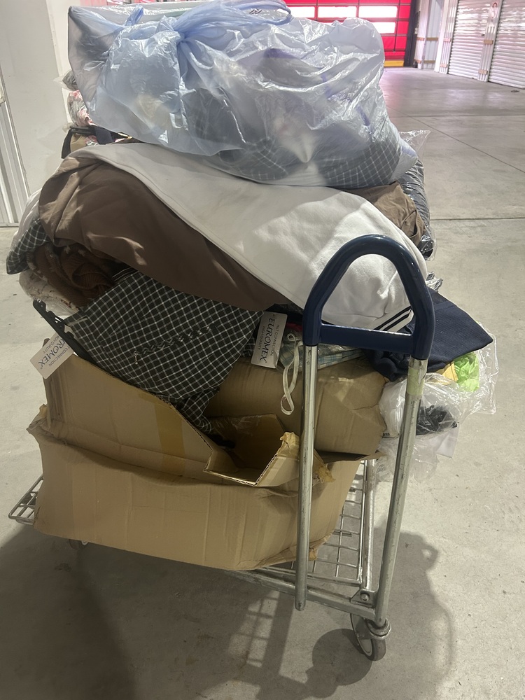 N. Ockenden - Private Seller (Vermont Sth) Storage auction IB-9455