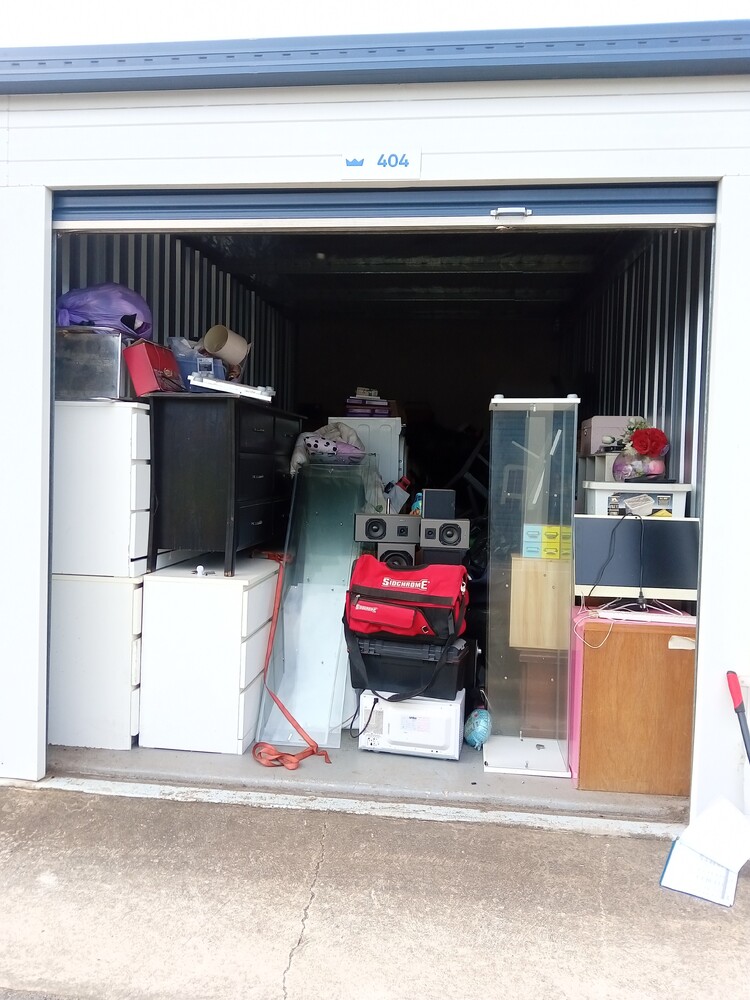 Storage King Melton Storage auction IB-3333