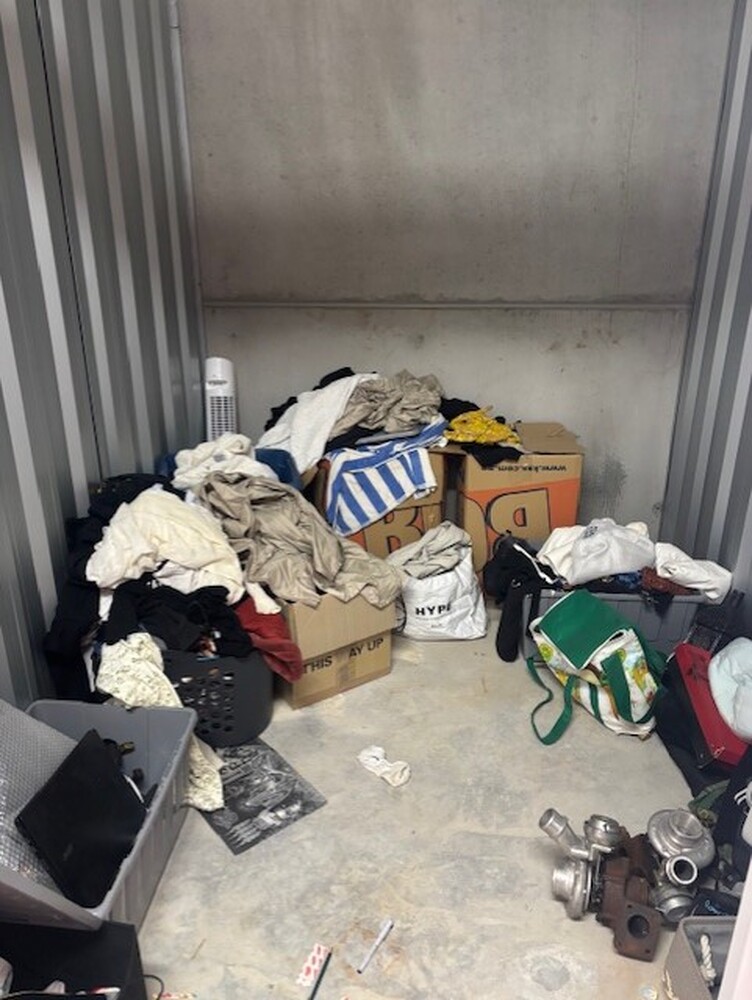 IBidOnStorage au Auction 17579986224206 ibidonstorage-au-auction-17579986224206