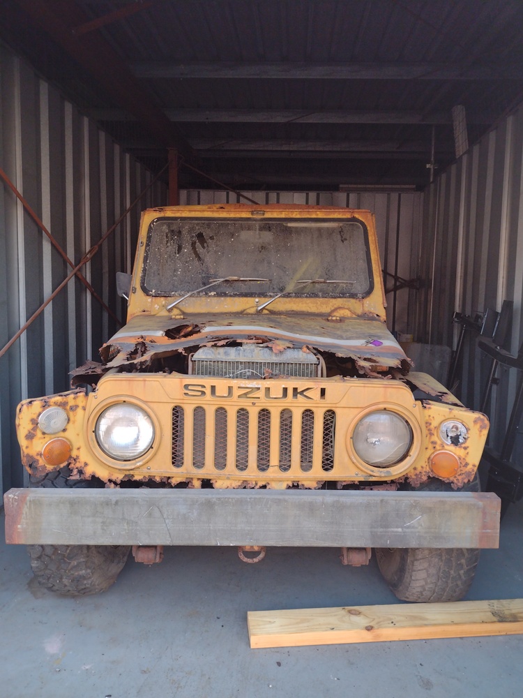 Kennards Self Storage Wentworthville Abandoned Storage centre Auctions auction IB-7628