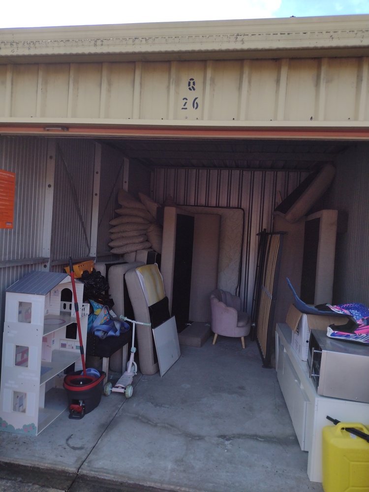 Kennards Self Storage Campbelltown Storage auction IB-5784