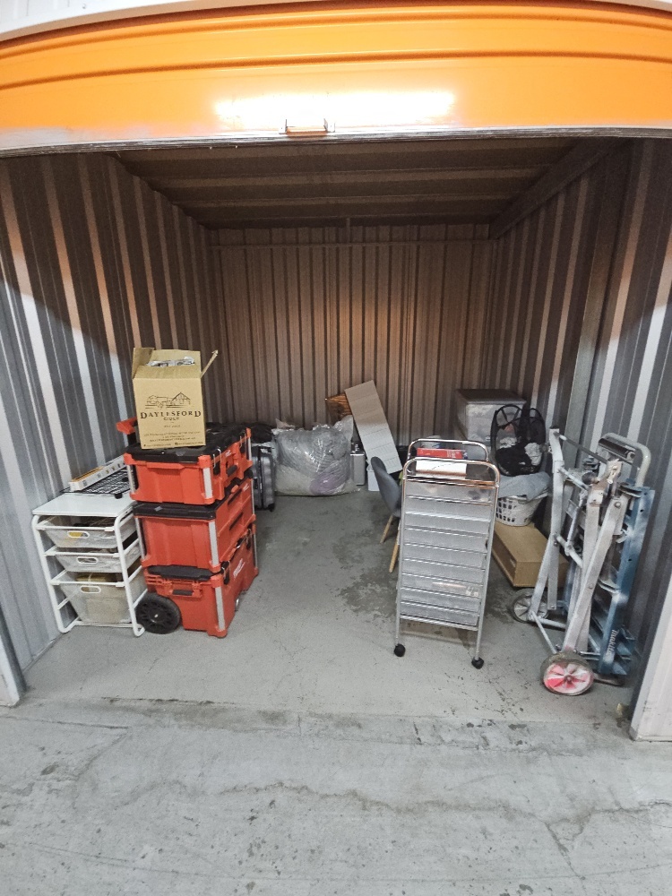 National Storage Box Hill Self Storage Unit auction IB-7621