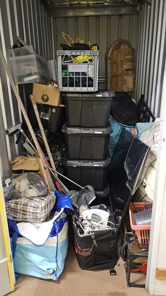 National Storage Embleton Storage auction IB-4207