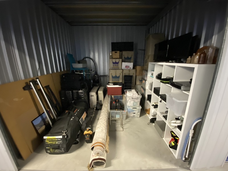 D. Carter - Private Seller Storage auction IB-1879