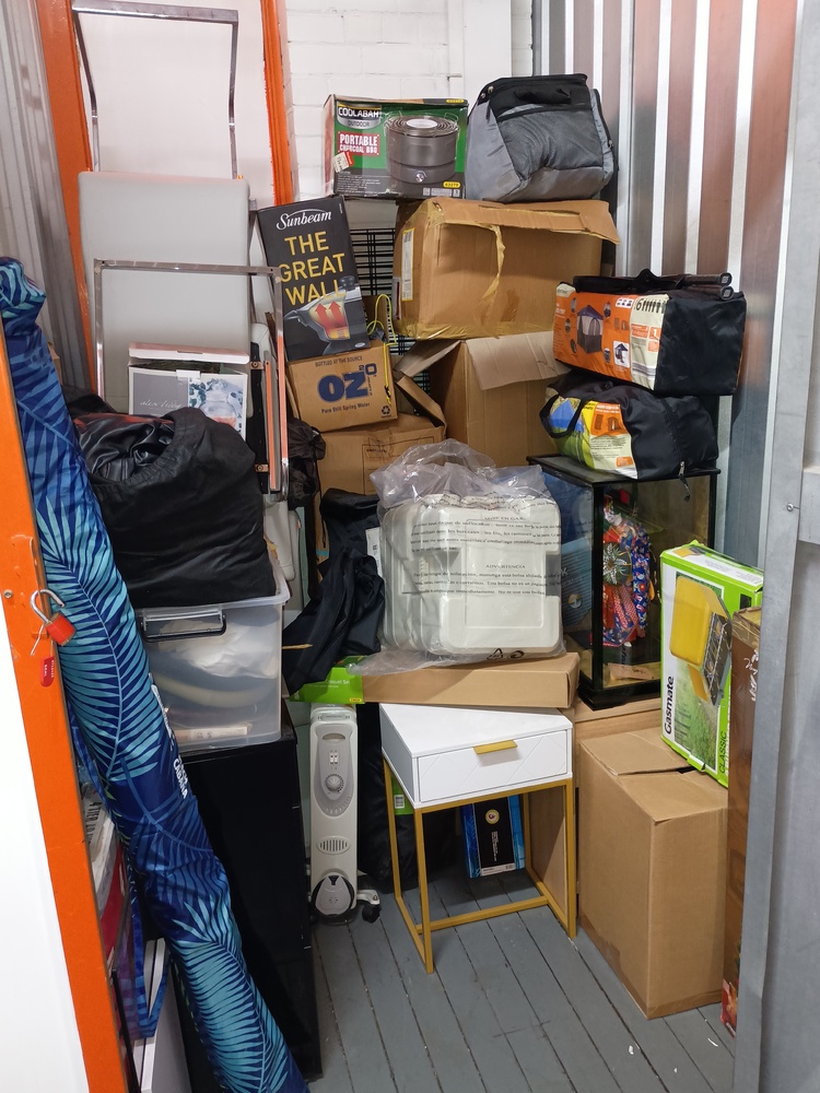 Kennards Self Storage Newcastle Storage Unit auction IB-9059