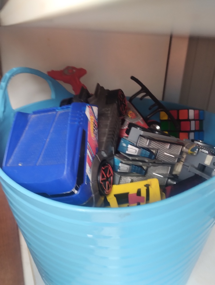 Kennards Self Storage Craigieburn Bid on Self Storage Unit auction IB-9946