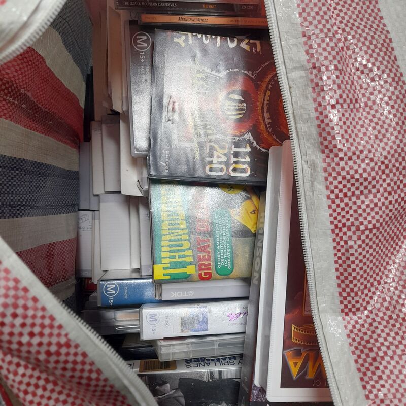 Storage King North Wollongong Abandoned Storage Auctions auction IB-1041