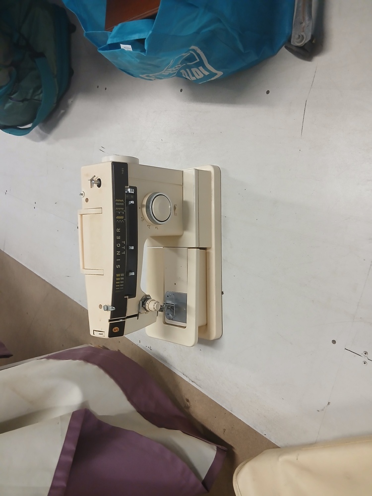 Roomia Self Storage St Marys SA Self Storage Facility Unit auction IB-9583