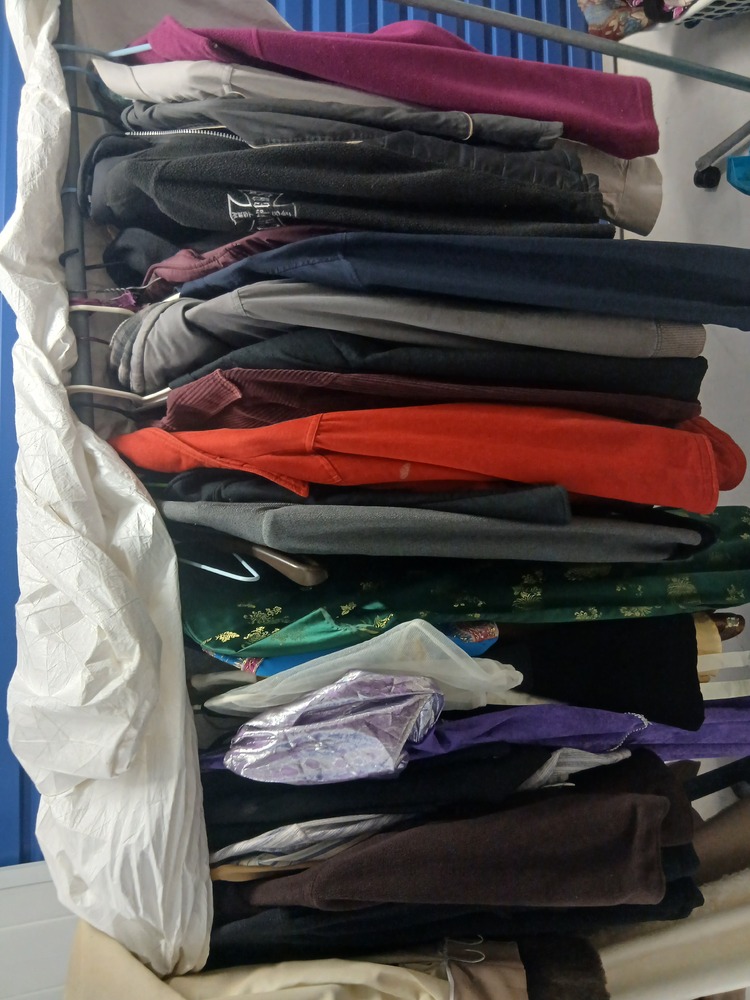 Roomia Self Storage St Marys SA Abandoned Storage garage Auctions auction IB-9583