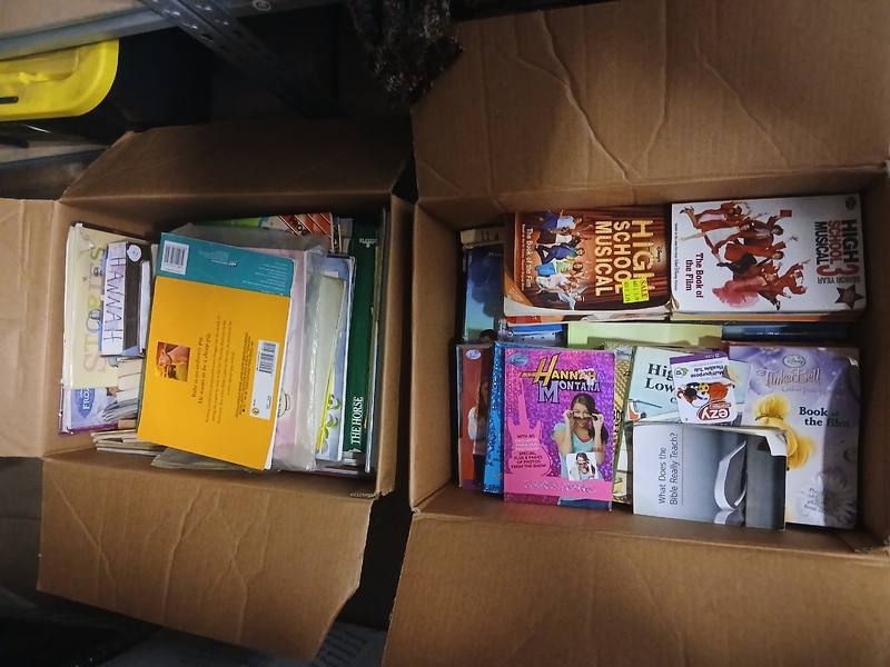 Roomia Self Storage St Marys SA Storage Facility Auctions auction IB-9583