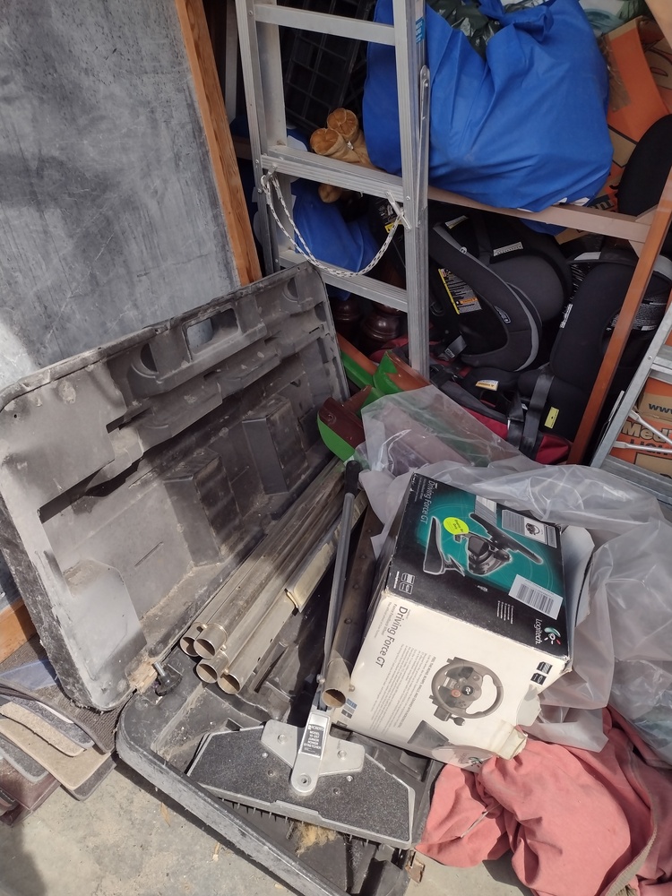 Kennards Self Storage Guildford Self Storage auction IB-6133