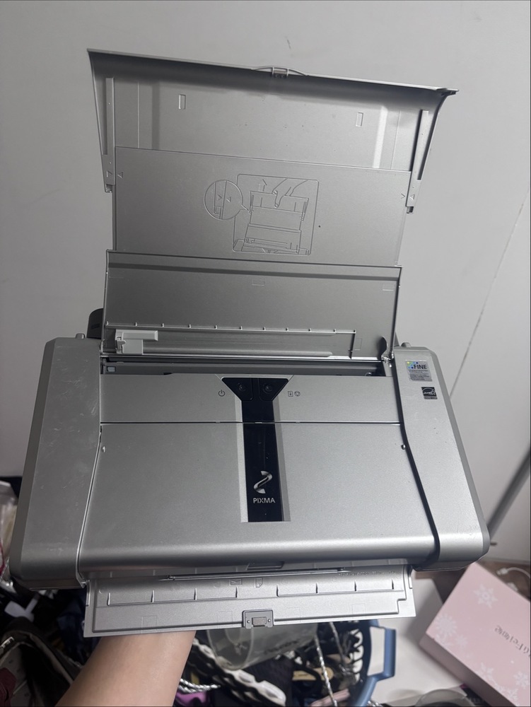 Storage King Hurstville Bid on Storage auction IB-7981