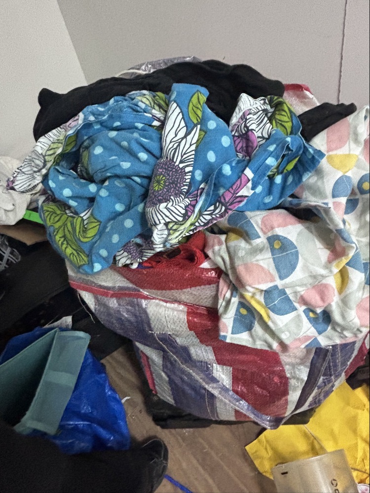 Storage King Hurstville Abandoned Storage shed Auctions auction IB-7981