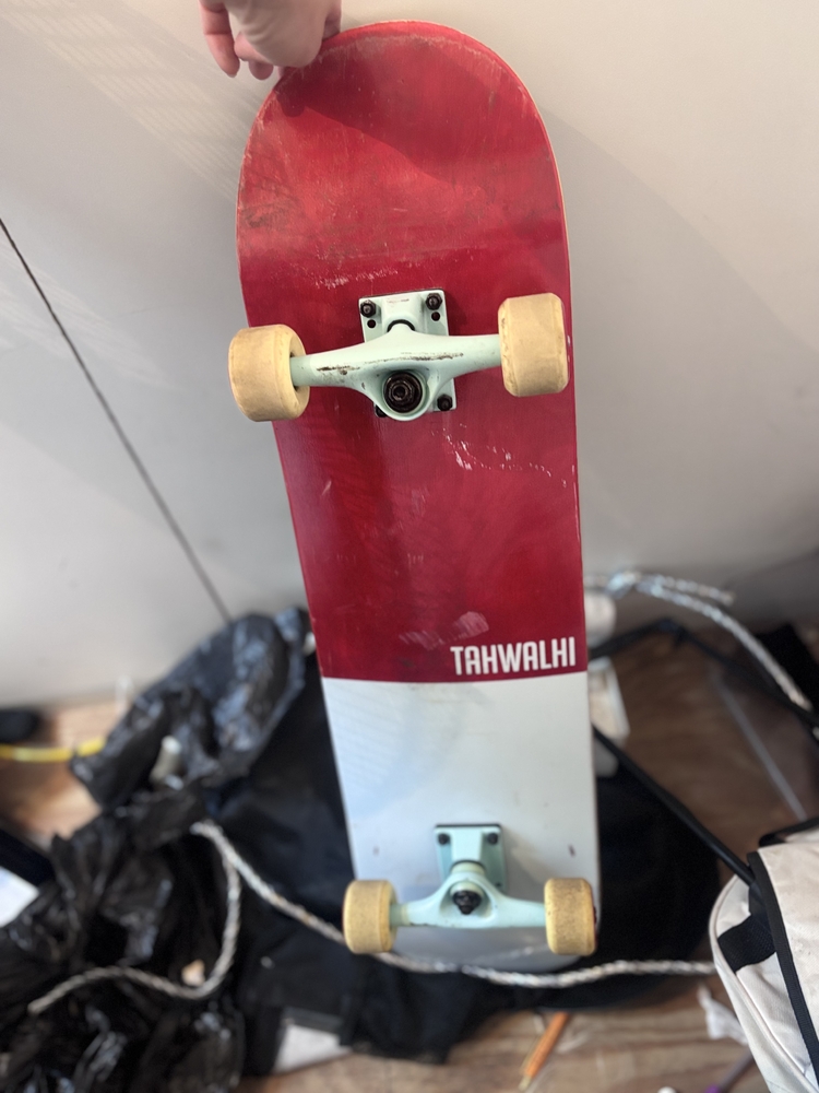 Storage King Hurstville Storage Unit Auction auction IB-7981