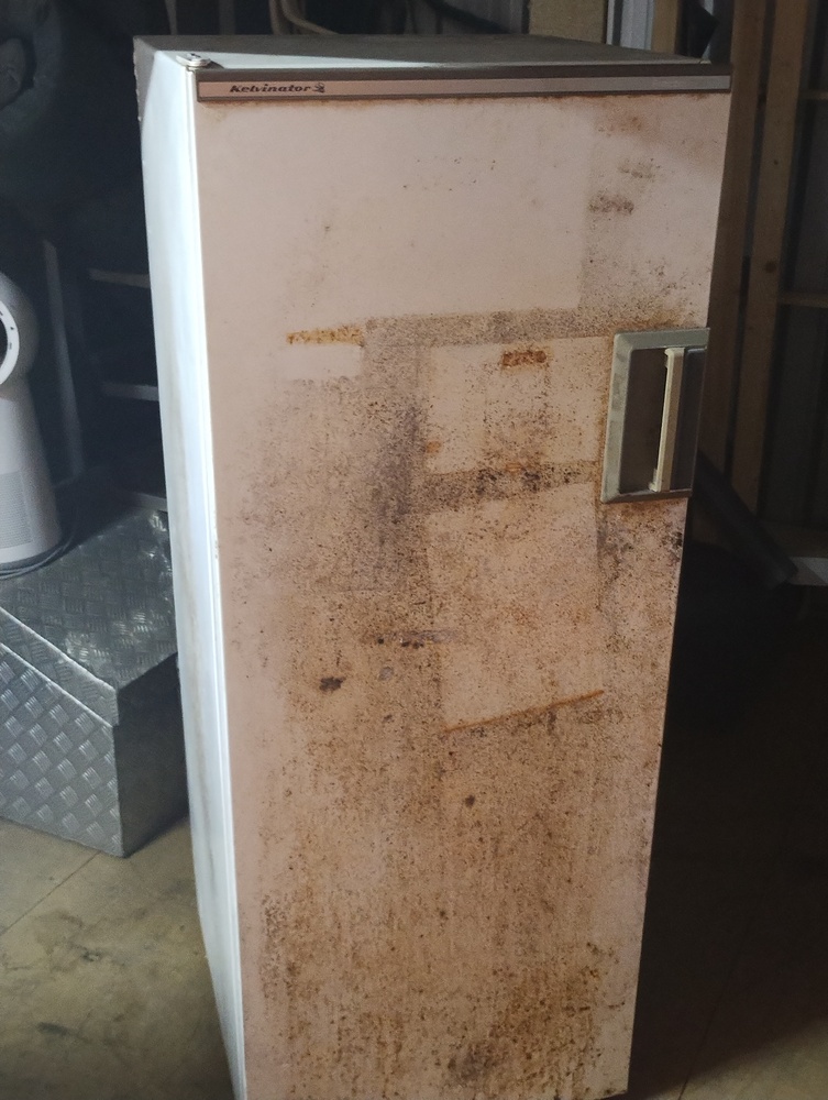 Kennards Self Storage Warrawong Storage garage Auctions auction IB-3045