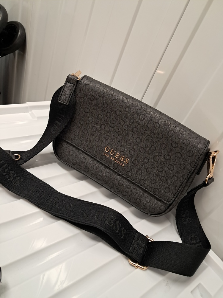 Storage King Maddington South Bid on Self Storage Unit auction IB-5492