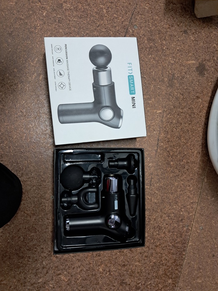 Storage King Maddington South Abandoned Storage shed Auctions auction IB-5492