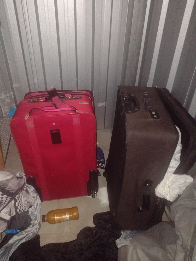 Kennards Self Storage Warana Bid on Storage Unit auction IB-1769