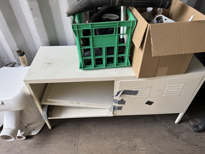 Store It Cheap Campbellfield Abandoned Storage Auctions auction IB-8618