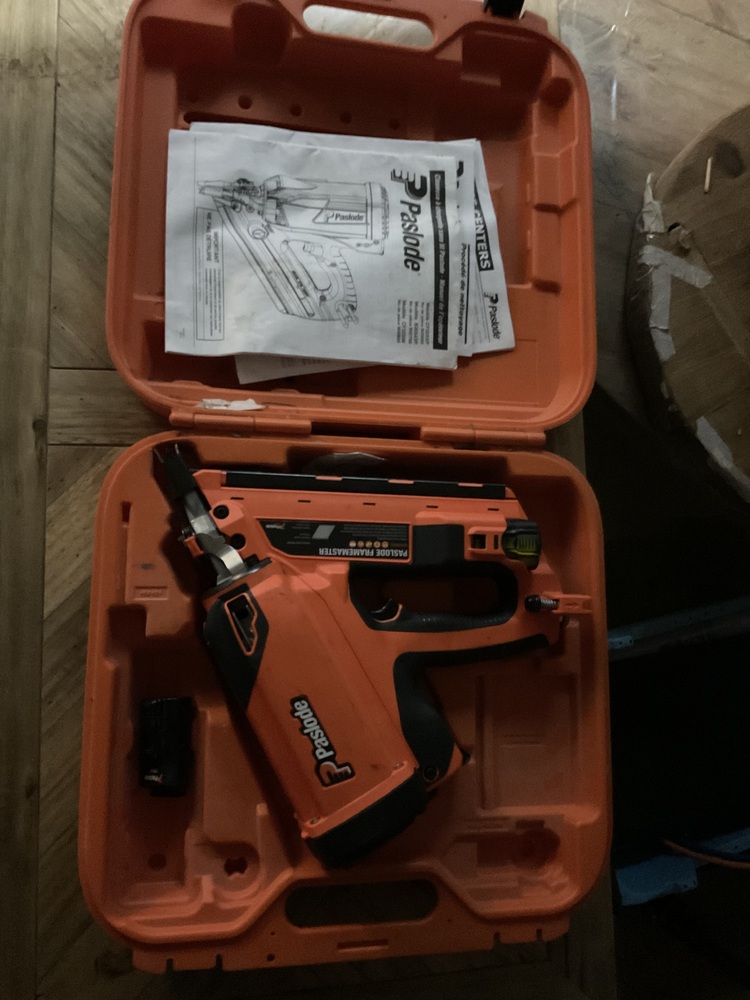 Storage King Ipswich Self Storage Unit auction IB-8678