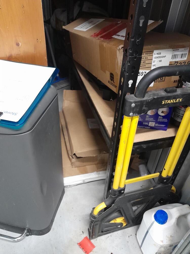 StoreLocal Pimpama  Bid on Storage Unit auction IB-2534