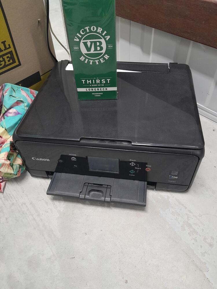 StoreLocal Pimpama  Abandoned Storage centre Auctions auction IB-2534