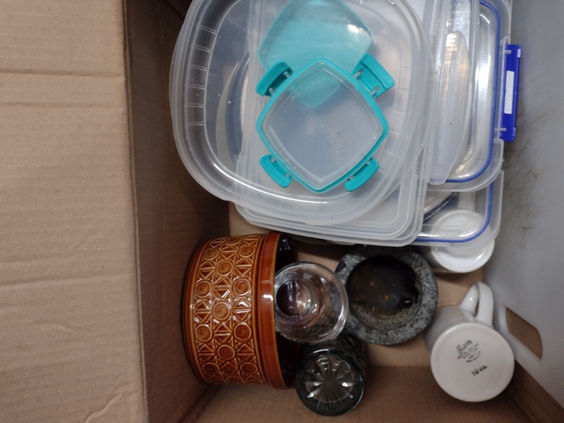 Kennards Self Storage Campbelltown Bid on Storage auction IB-9009