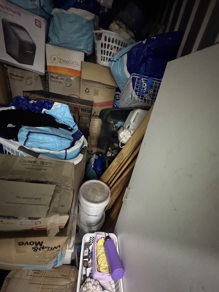 National Storage Coconut Grove Storage auction IB-7759