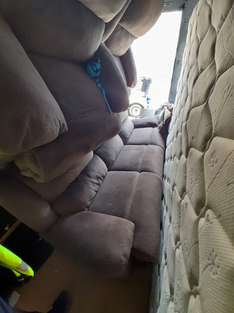 Storage King Maddington Bid on Self Storage Unit auction IB-1483